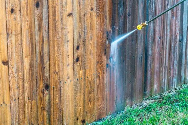 Fence Pressure Washing in Lawrence