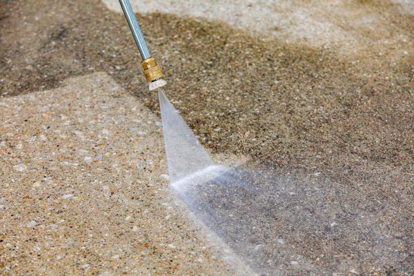 Driveway Pressure Cleaning in Lawrence