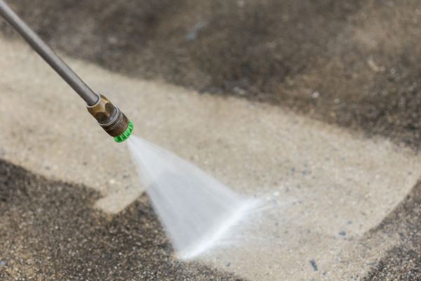 Concrete Patio Cleaning in Lawrence
