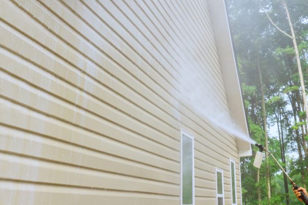 Home Exterior Washing in Lawrence