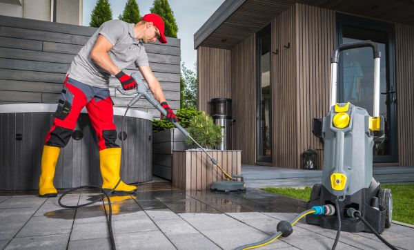 Concrete Patio Washing in Lawrence