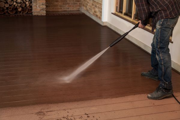 Porch Pressure Cleaning in Lawrence