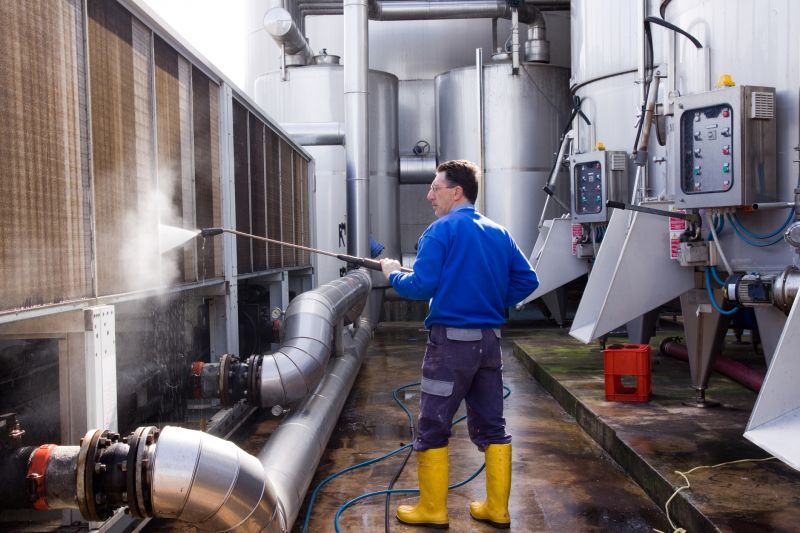 High-pressure cleaning equipment